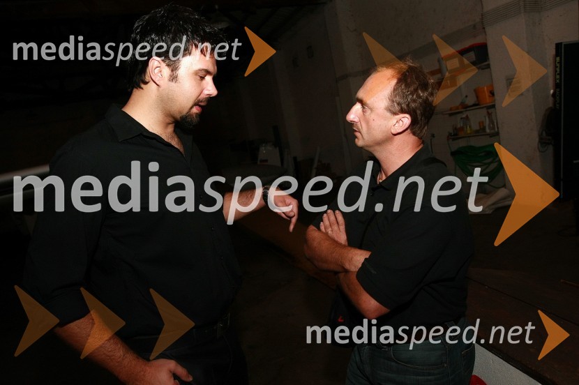 Petar Grašo, pevec in Dušan Zver, vodja prireditev v LendaviDobrodelni koncert za bolnišnico Murska Sobota