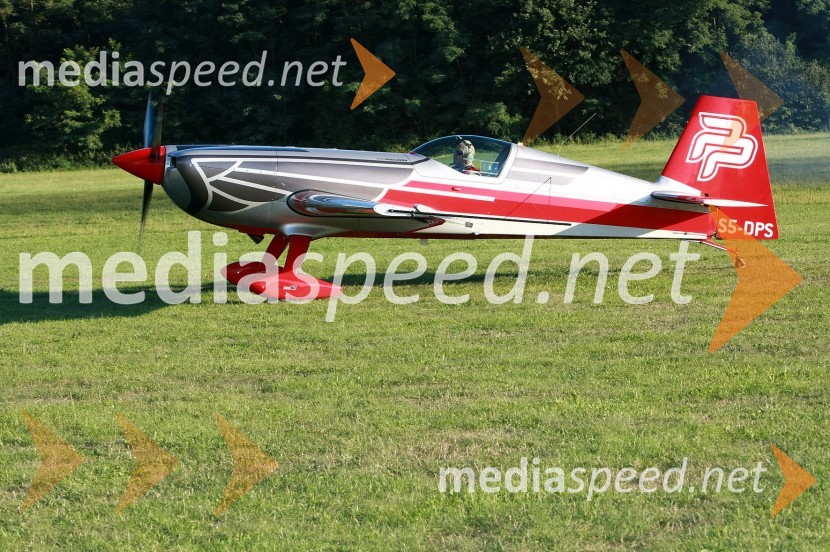 Peter Podlunšek, akrobatski pilotDobrodelni koncert za bolnišnico Murska Sobota