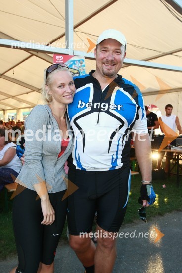 Petra Slapar, pevka in soprog Robert Lavtar, Center alternative AltorionDobrodelni koncert za bolnišnico Murska Sobota