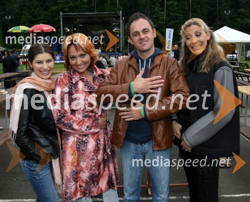Natalija Bratkovič, voditeljica televizije RTS, Natalija Kolšek, pevka, Andrej Bauman, novinar televizije RTS in Diana, Duo Platin10 let televizije RTS Maribor