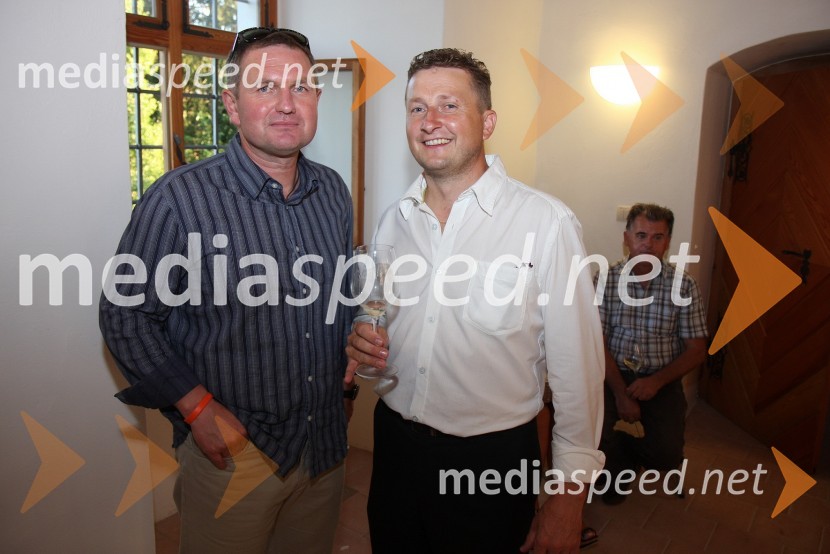 Matjaž Kek, selektor slovenske nogometne reprezentance in  	Danilo Steyer, vinogradništvo Steyer vinaSalon Traminec 2010