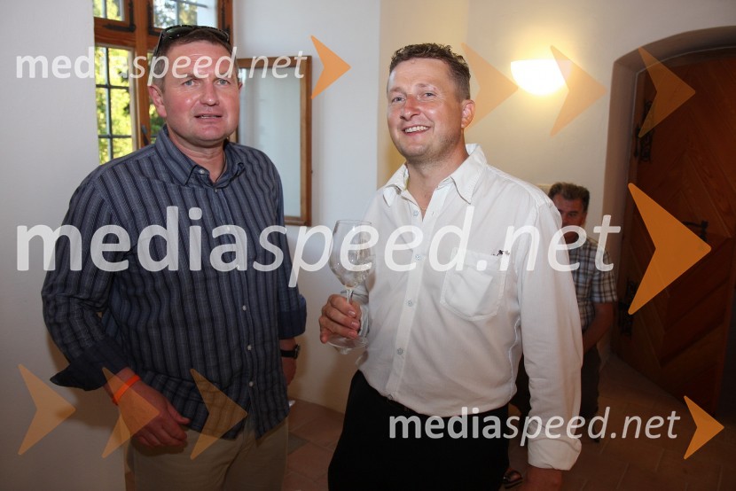 Matjaž Kek, selektor slovenske nogometne reprezentance in  	Danilo Steyer, vinogradništvo Steyer vinaSalon Traminec 2010