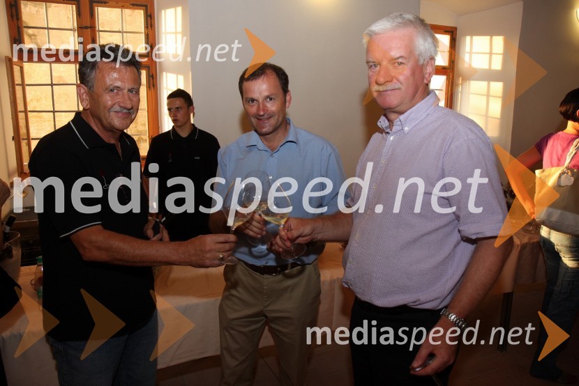 Anton Kampuš, župan občine Gornja Radgona, dr. Alexander Majcan, okrajni glavar Bad Radkersburga in ...Salon Traminec 2010