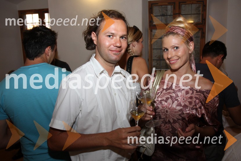 Kristjan Magdič, direktor in lastnik podjetja Frontal in Vesna Vitrih, slikarka in lastnica VV ARTSalon Traminec 2010