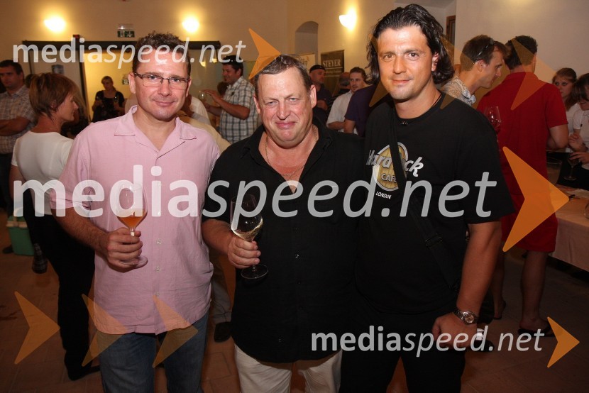 ..., Stojan Ščurek, vinar in Zlatko Zahovič, športni direktor NK MariborSalon Traminec 2010