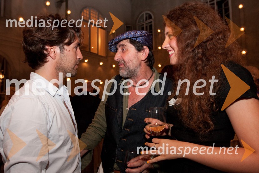 Edward Clug, baletnik, koreograf in vodja baleta SNG Maribor, Leo Kulaš, kostumograf in hči LaraFestival Ljubljana 2010: Watching others, balet