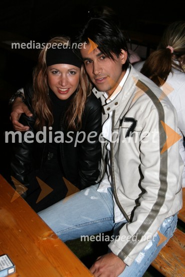 Natka Geržina, glasbena menedžerka in Domen Kumer, pevec10 let televizije RTS Maribor