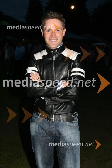 Sebastian, pevec10 let televizije RTS Maribor