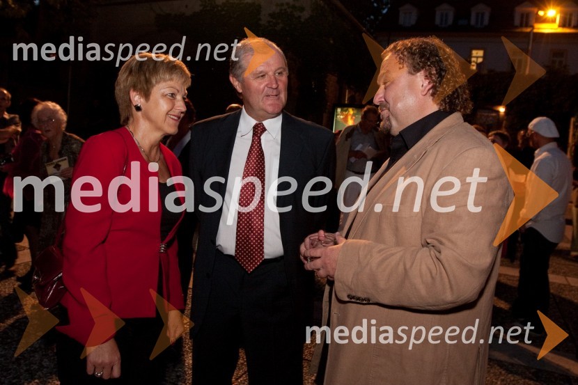 Mag. Vojka Ravbar, generalna sekretarka SKB,  Gorazd Kobler, vrhovni sodnik in Darko Brlek, direktor Festivala LjubljanaPaco de Lucia zaključil Festival Ljubljana 2010