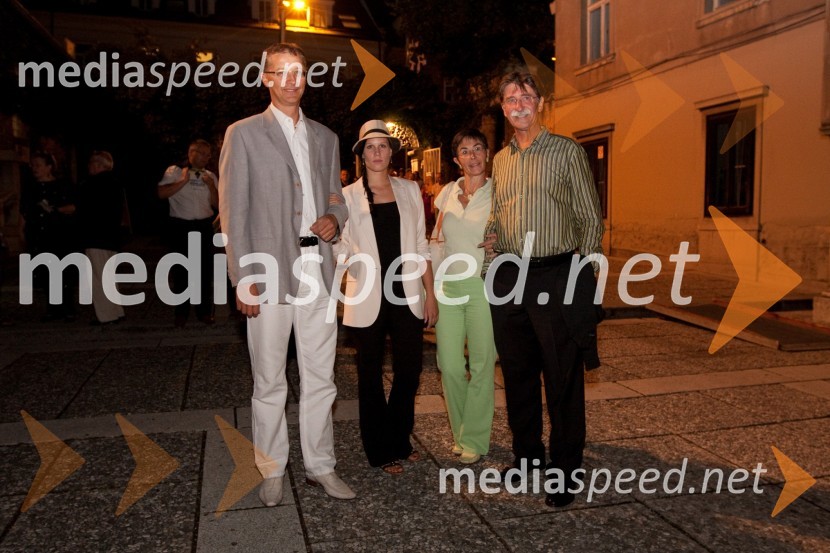 Igor Lukšič, minister za šolstvo in šport, hči Katarina, Mag. Jožko Čuk, direktor Slovenskega narodnega gledališča (SNG) Nova Gorica in soproga dr. Jasna Čuk, zdravnicaPaco de Lucia zaključil Festival Ljubljana 2010
