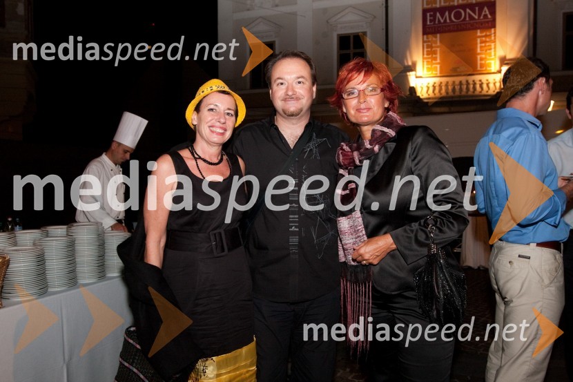 	Milenka Knez, Mial media marketing, Patrik Greblo, glasbenik in Darinka Pavlič Kamien, vodja službe za odnose z javnostmi pri Telekomu SlovenijaPaco de Lucia zaključil Festival Ljubljana 2010