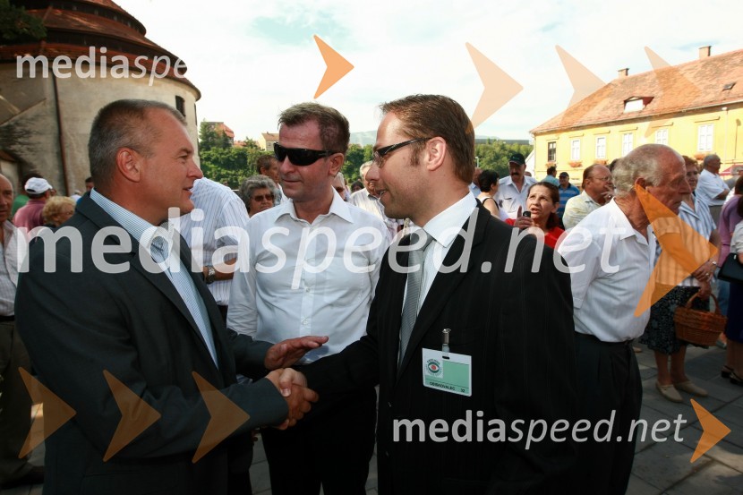 Franc Kangler, župan Mestne občine Maribor, Andrej Okreša, novinar  in Matjaž Zadravec, direktor holdinga TušTržnica Maribor, odprtje osrednjega pokritega dela mariborske tržnice