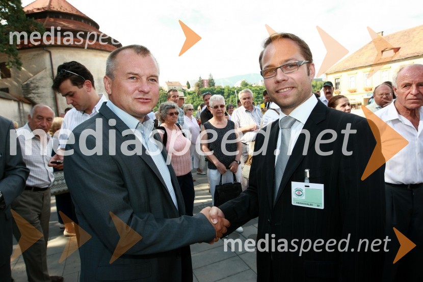 Franc Kangler, župan Mestne občine Maribor in Matjaž Zadravec, direktor holdinga TušTržnica Maribor, odprtje osrednjega pokritega dela mariborske tržnice