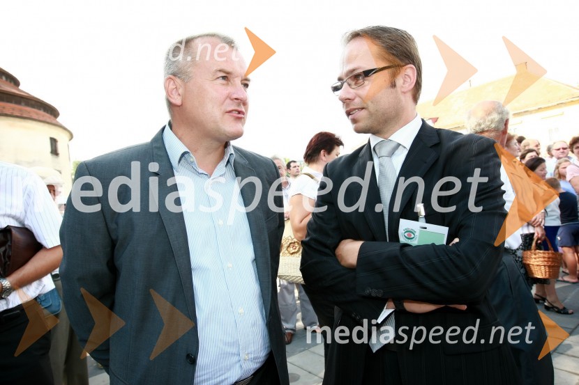 Franc Kangler, župan Mestne občine Maribor in Matjaž Zadravec, direktor holdinga TušTržnica Maribor, odprtje osrednjega pokritega dela mariborske tržnice