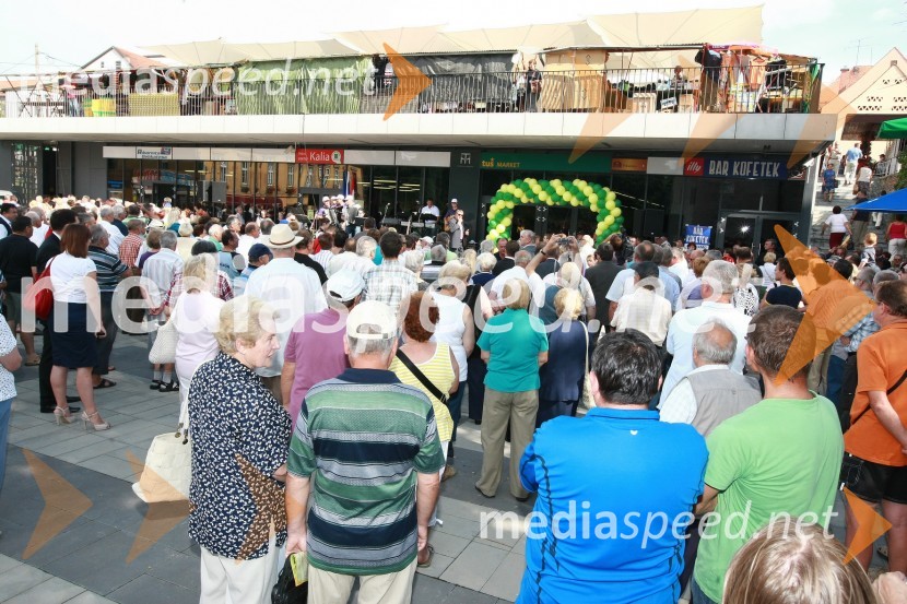 Tržnica Maribor, odprtje osrednjega pokritega dela mariborske tržnice
