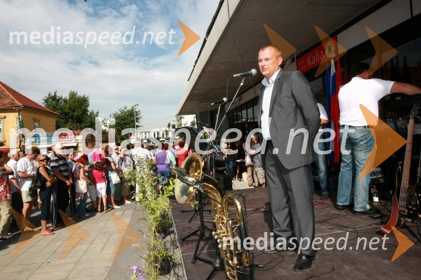 Franc Kangler, župan Mestne občine MariborTržnica Maribor, odprtje osrednjega pokritega dela mariborske tržnice