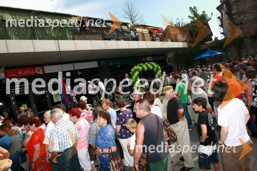 Tržnica Maribor, odprtje osrednjega pokritega dela mariborske tržnice