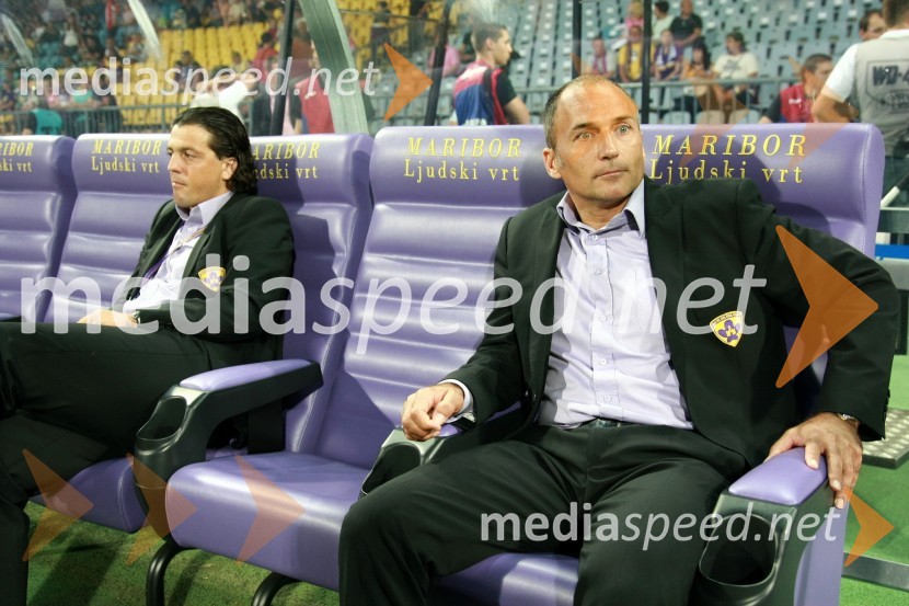 Zlatko Zahovič, športni direktor NK Maribor in Darko Milanič, trener NK MariborNK Maribor - Palermo, 4. krog kvalifikacij za Ligo Europa, povratna tekma