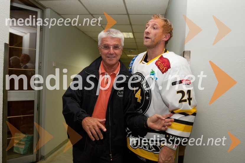 Bogdan Jakopič, nekdanji hokejist in Tomaž Vnuk, hokejist24ever, poslovilna tekma Tomaža Vnuka