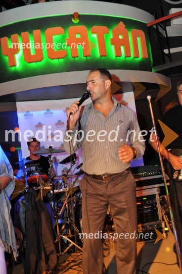 Dražen Zečić, hrvaški pevec15. obletnica diskoteke Yucatan