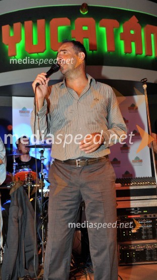 Dražen Zečić, hrvaški pevec15. obletnica diskoteke Yucatan