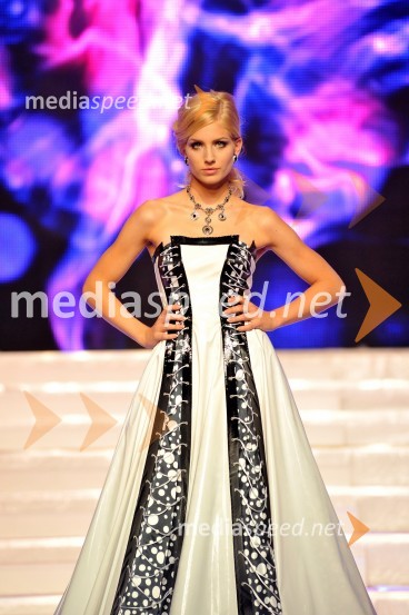 Ajda Sitar, finalistka za Miss Slovenije 2010Miss Slovenije 2010, finale
