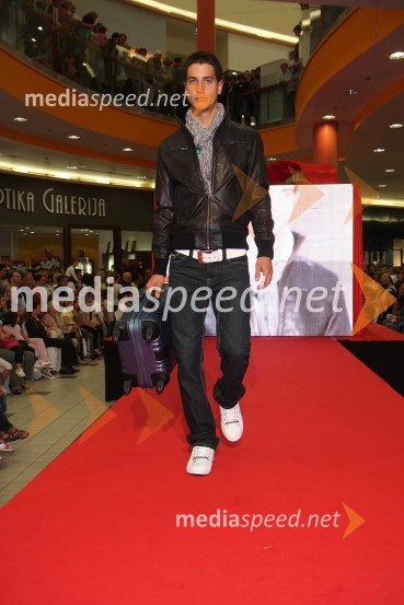 ManekenEuropark praznuje 10 let, modna revija