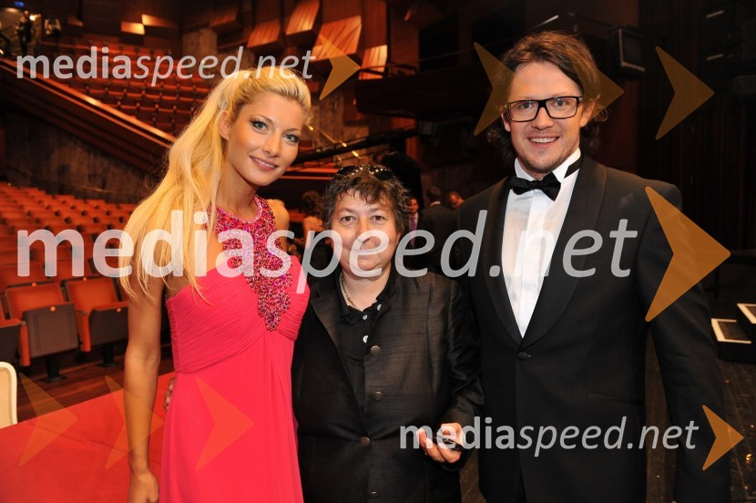 Lucija Gubenšek, voditeljica prireditve, Dragica Petrovič, režiserka in producentka ter Boštjan Kljun, voditelj prireditveMiss Slovenije 2010, finale