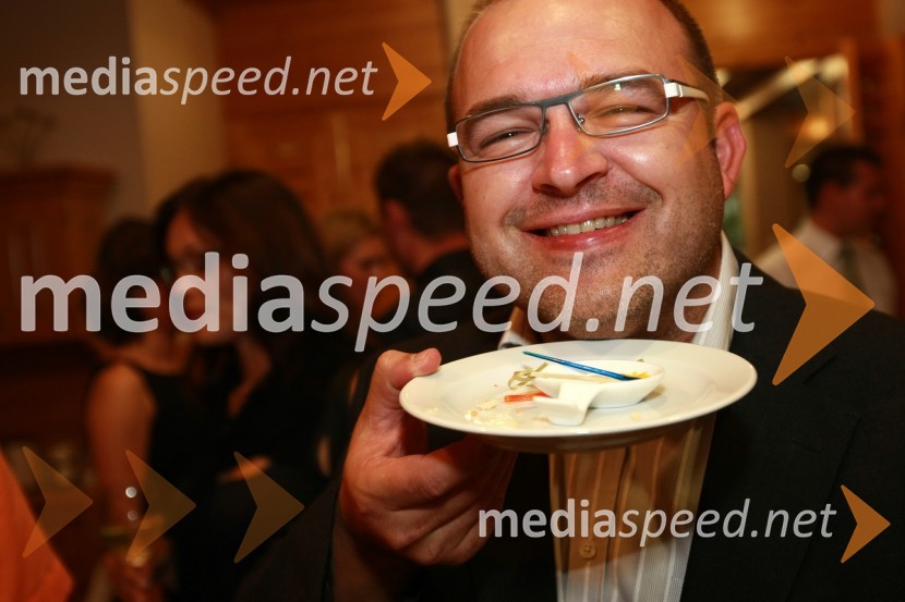 Mitja Blagajac, član uprave komunikacijske skupine SPEMGostilna Anderlič: Uporaba bučnega olja v kulinariki