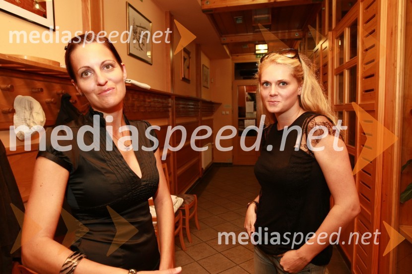 Mihaela Margan - Miša, novinarka, manekenka in Playboyeva zajčica in Maša Merc, Miss Slovenije 2000Gostilna Anderlič: Uporaba bučnega olja v kulinariki