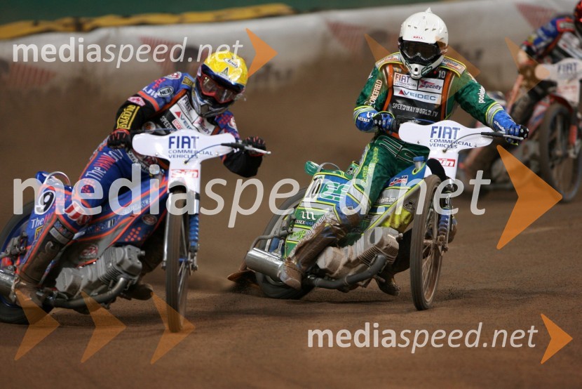 Scott Nicholls (VBR) in Antonio Lindbaeck (Švedska)SPEEDWAY GRAND PRIX, VN Velike Britanije 2006, dirka