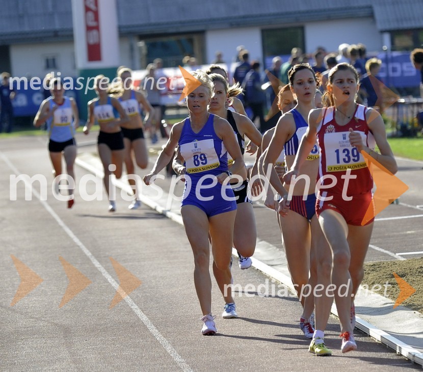 ... in Jolanda Čeplak Batagelj, atletinja, ter ...Jolanda Čeplak Batagelj in njen zadnji tek v karieri! Atletski miting za veliko nagrado Vzajemne