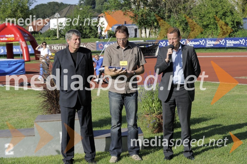 Stane Rozman, podžupan občine Celje,… in Bojan Šrot, župan občine Celje

Jolanda Čeplak Batagelj in njen zadnji tek v karieri! Atletski miting za veliko nagrado Vzajemne