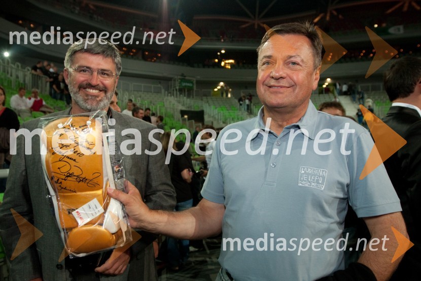 Roman Jakič, direktor Zavoda Tivoli in Zoran Janković, župan mestne občine LjubljanaDejan Zavec in Rafal Jackiewicz, dvoboj za ubranitev naslova svetovnega IBF prvaka