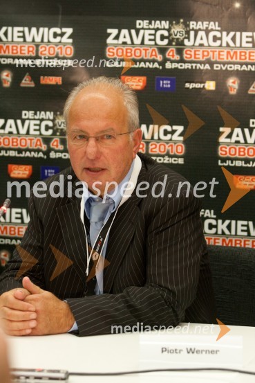 Piotr WernerDejan Zavec in Rafal Jackiewicz, dvoboj za ubranitev naslova svetovnega IBF prvaka