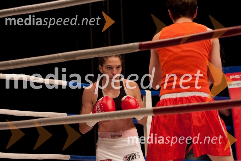 Tjaša Kolar, slovenska bokserkaDejan Zavec in Rafal Jackiewicz, dvoboj za ubranitev naslova svetovnega IBF prvaka