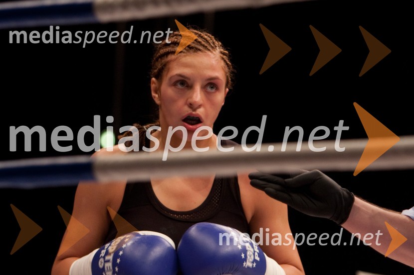 Christina Hammer, nemška bokserkaDejan Zavec in Rafal Jackiewicz, dvoboj za ubranitev naslova svetovnega IBF prvaka