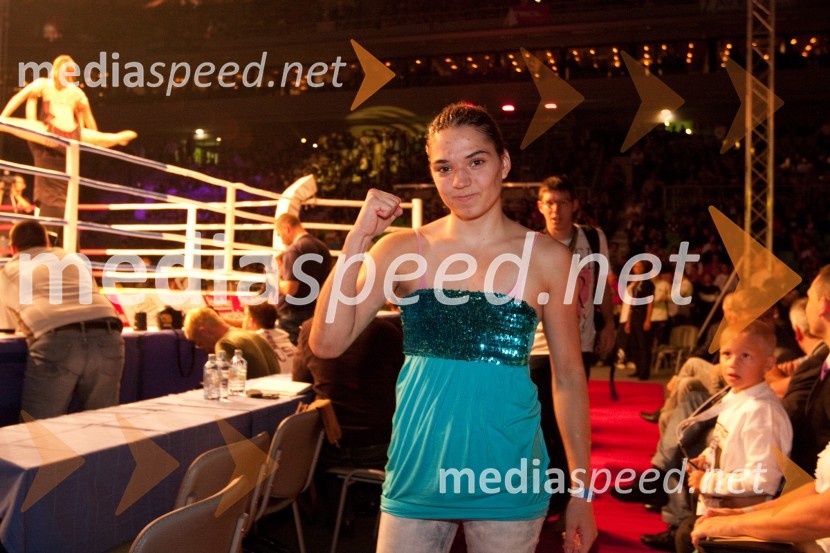 	Tjaša Kolar, slovenska bokserkaDejan Zavec in Rafal Jackiewicz, dvoboj za ubranitev naslova svetovnega IBF prvaka