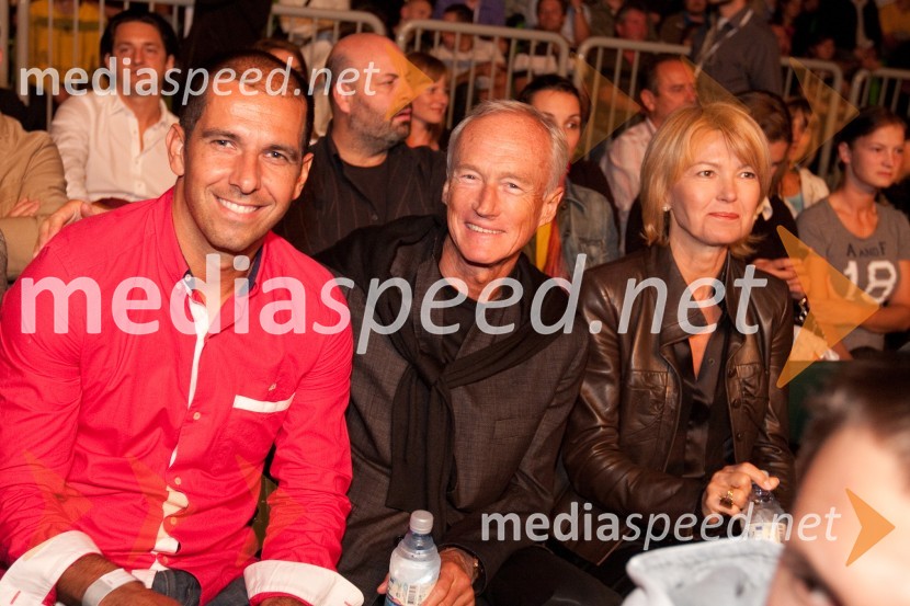 Marko Mlakar, Amrop Adria, Janez Pergar, predsednik upravnega odbora podjetja Kompas d.d. in soproga Nevenka Črešnar Pergar, lastnica in direktorica podjetja NP ConsultingDejan Zavec in Rafal Jackiewicz, dvoboj za ubranitev naslova svetovnega IBF prvaka