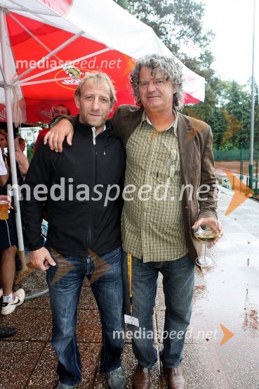 Tomaž Vnuk, nekdanji hokejist in Nenad Nikolič - Neco, organizator turnirja in direktor športne agencije NispoTivoli Cup 2010