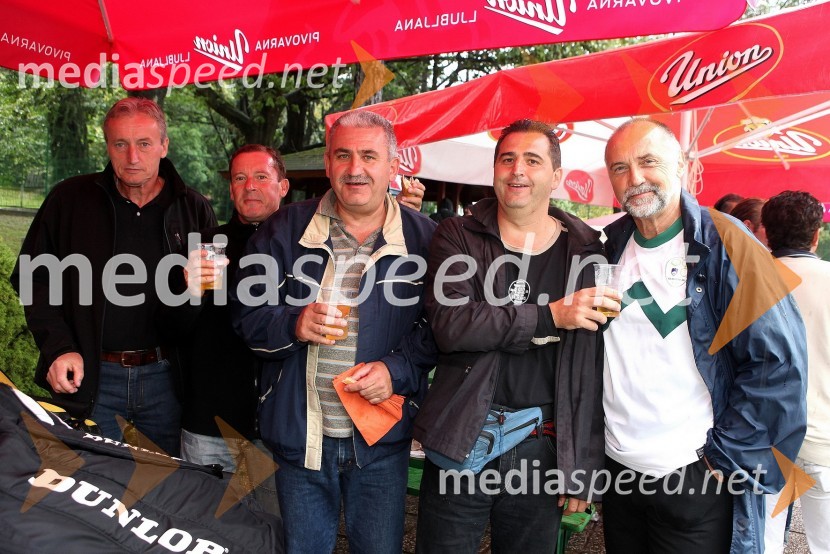 Slavko Zupančič, Joni Tkalčič, Marjan Starc, Milan Dimitraskovič in Dragan Bulič, glasbeni urednik na Val 202Tivoli Cup 2010