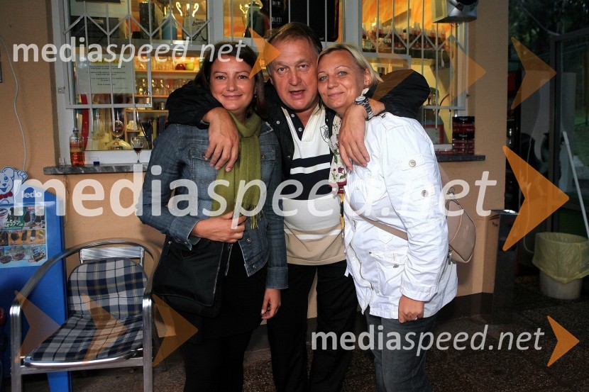 Biba Koruza, Milenko Katalič Katka, hokejist in Blanka Klemenc, Tango travel
Tivoli Cup 2010