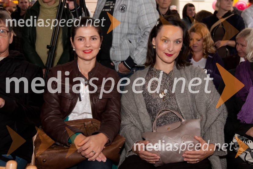 Snežana Madič Lešnik in Blažka Müller PograjcOnina manifestacija V pravo smer