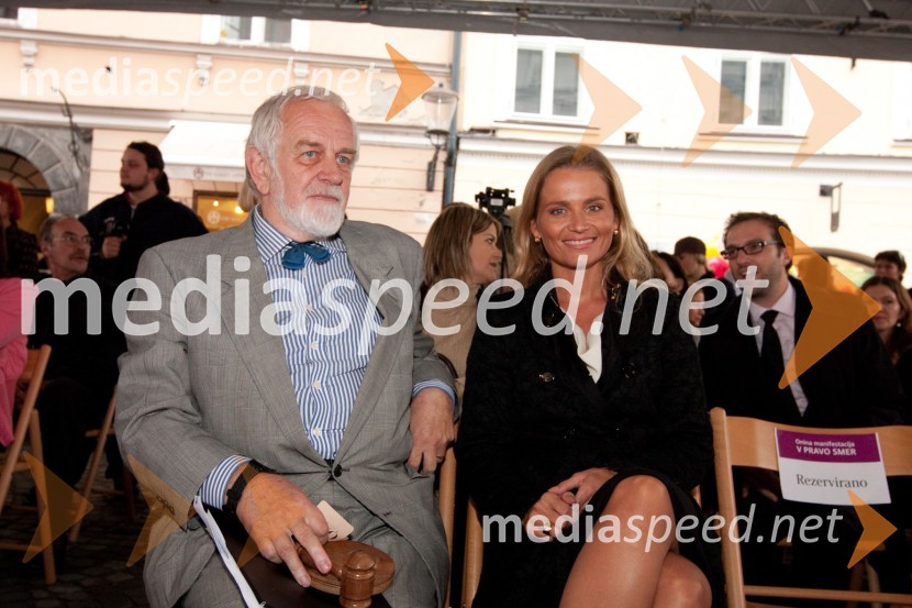 Mitja Meršol, nekdanji urednik Dela in Katarina Kresal, ministrica za notranje zadeveOnina manifestacija V pravo smer