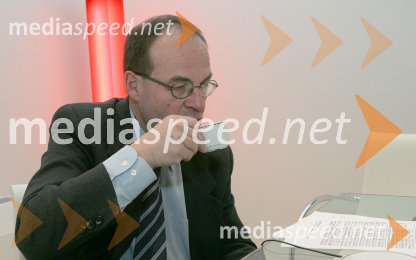 Jean Martin Folz, predsednik koncerna PSA (Peugeot - Citroen)Jean Martin Folz