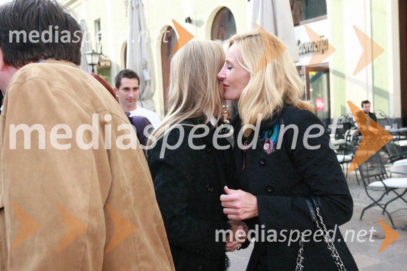 Katarina Kresal, ministrica za notranje zadeve in Petra Lesjak MandlStranka LDS odprla štab v Mariboru