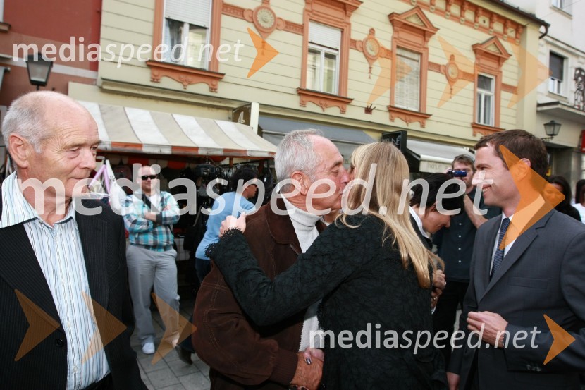 ..., Rudi Moge, nekdanji poslanec DZ in predsednik sveta SNG Maribor, Katarina Kresal, ministrica za notranje zadeve in Tomaž Orešič, kandidat za župana Mestne občine MariborStranka LDS odprla štab v Mariboru