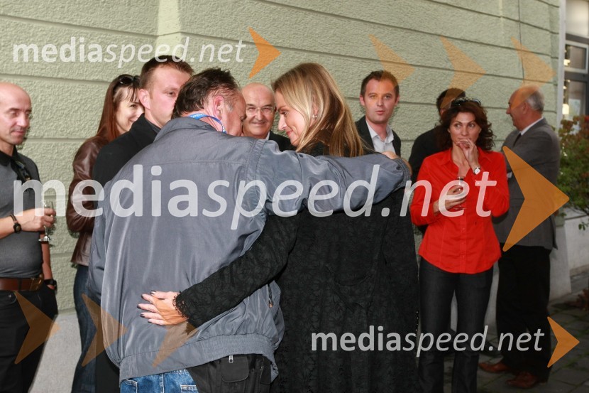 ... in Katarina Kresal, ministrica za notranje zadeveStranka LDS odprla štab v Mariboru