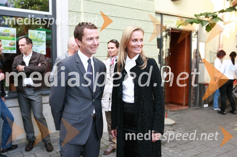 Tomaž Orešič, kandidat za župana Mestne občine Maribor in Katarina Kresal, ministrica za notranje zadeveStranka LDS odprla štab v Mariboru