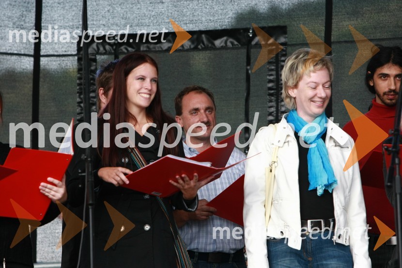 Komorni pevski zbor VitaLendavska trgatev 2010